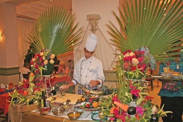Hotel King Tut Aqua Park Beach Resort (Hurghada)